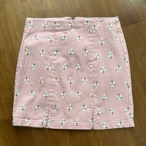 Pink Daisy Skirt by AEROPOSTALE